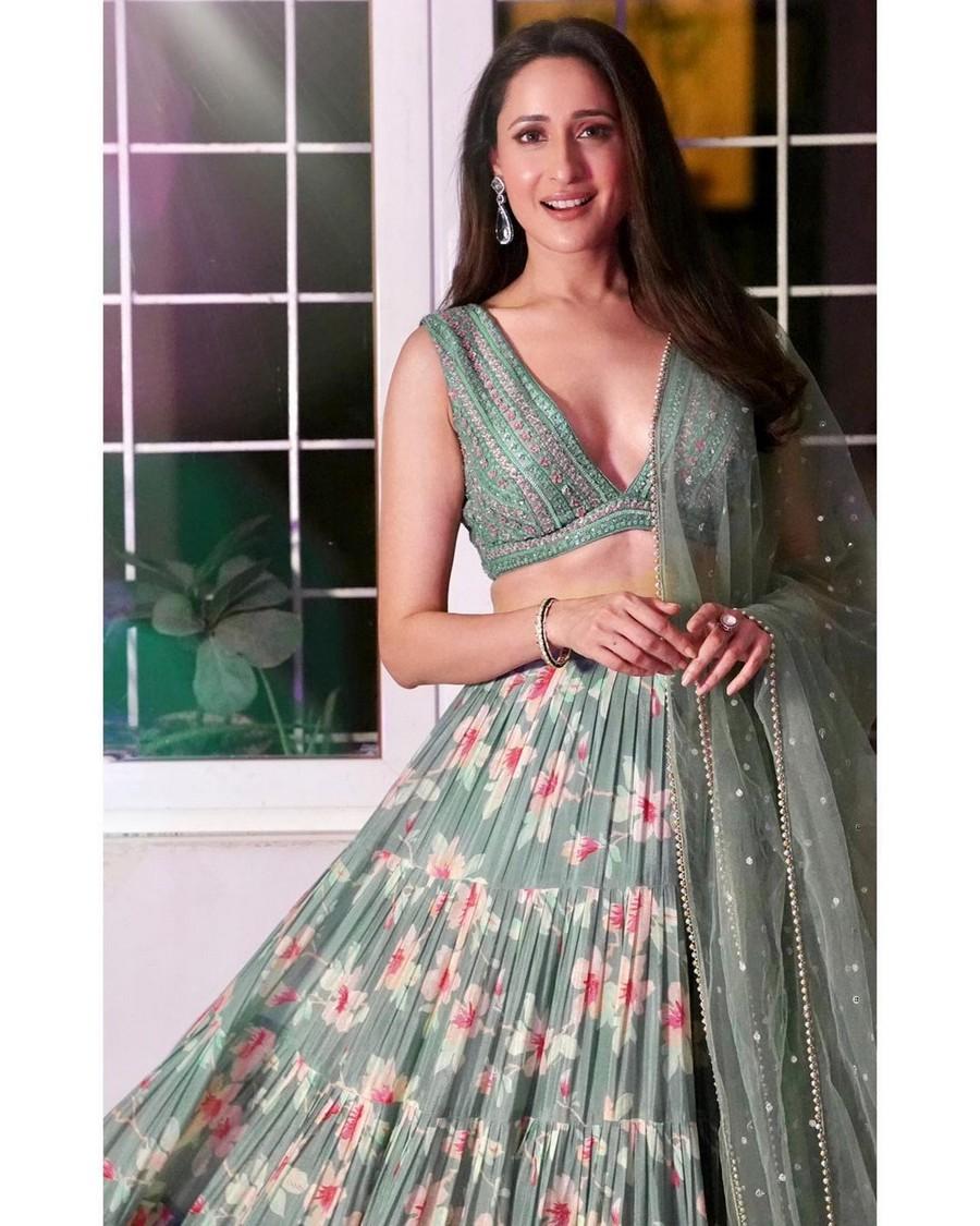 Pragya Jaiswal 7