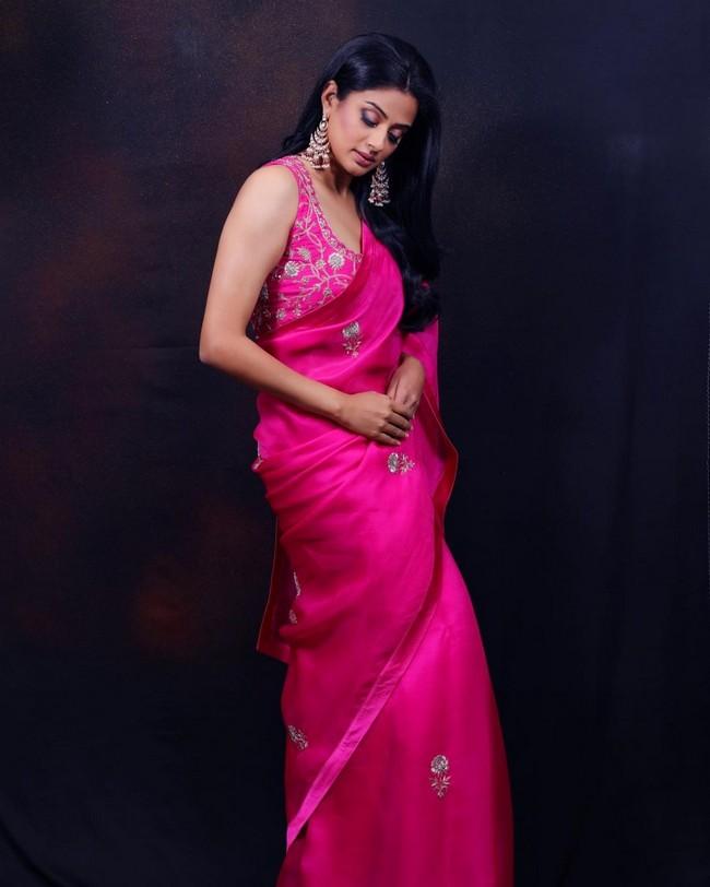Priya Mani 14