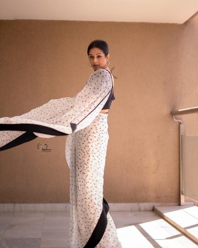 Priya Mani 4