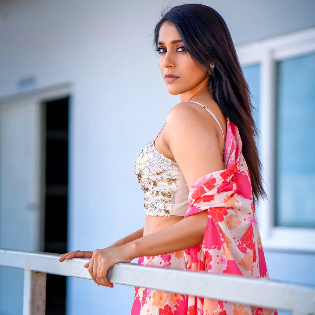 Rashmi Gautam (10)
