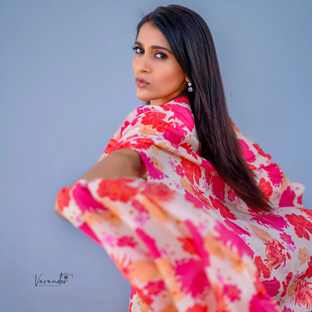 Rashmi Gautam (7)