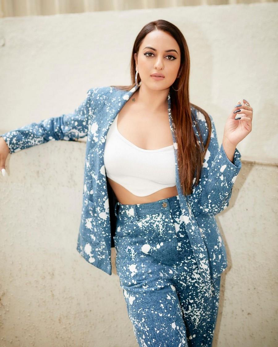 Sonakshi Sinha 2