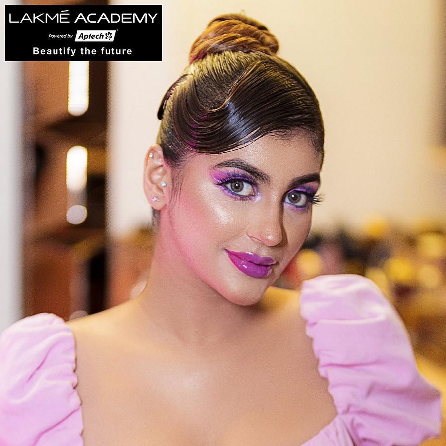 Yashika Aannand 10