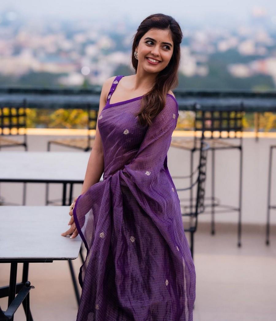 Amritha Aiyer 9