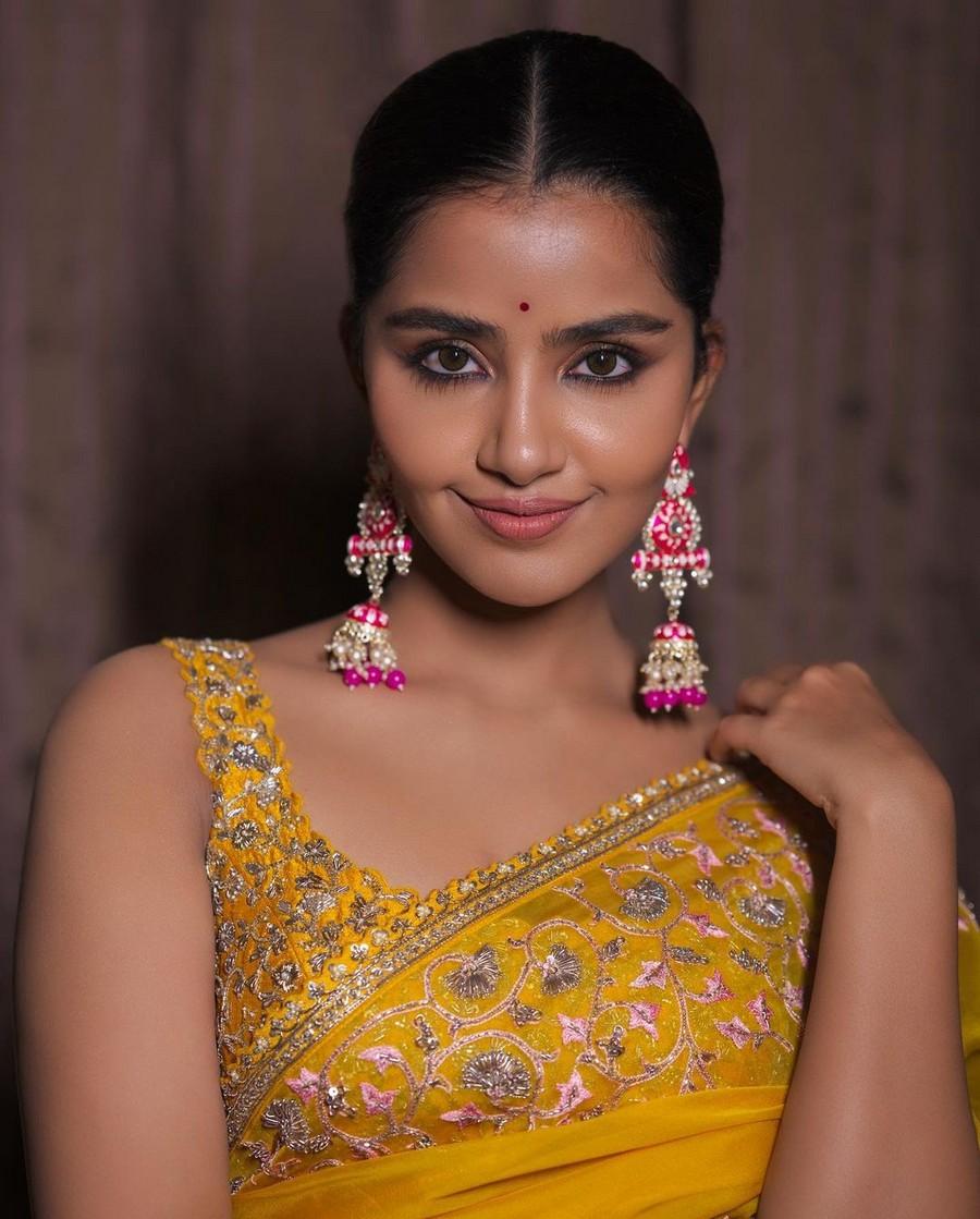 Anupama Parameswaran 9