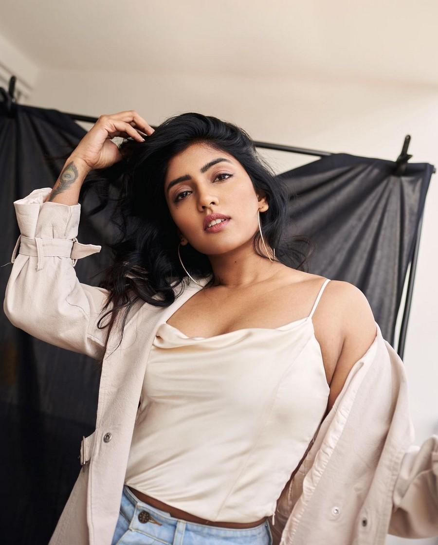 Eesha Rebba 6