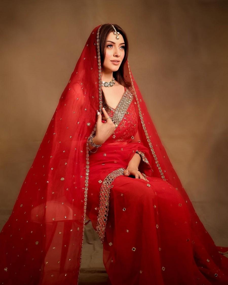 Hansika Motwani 9