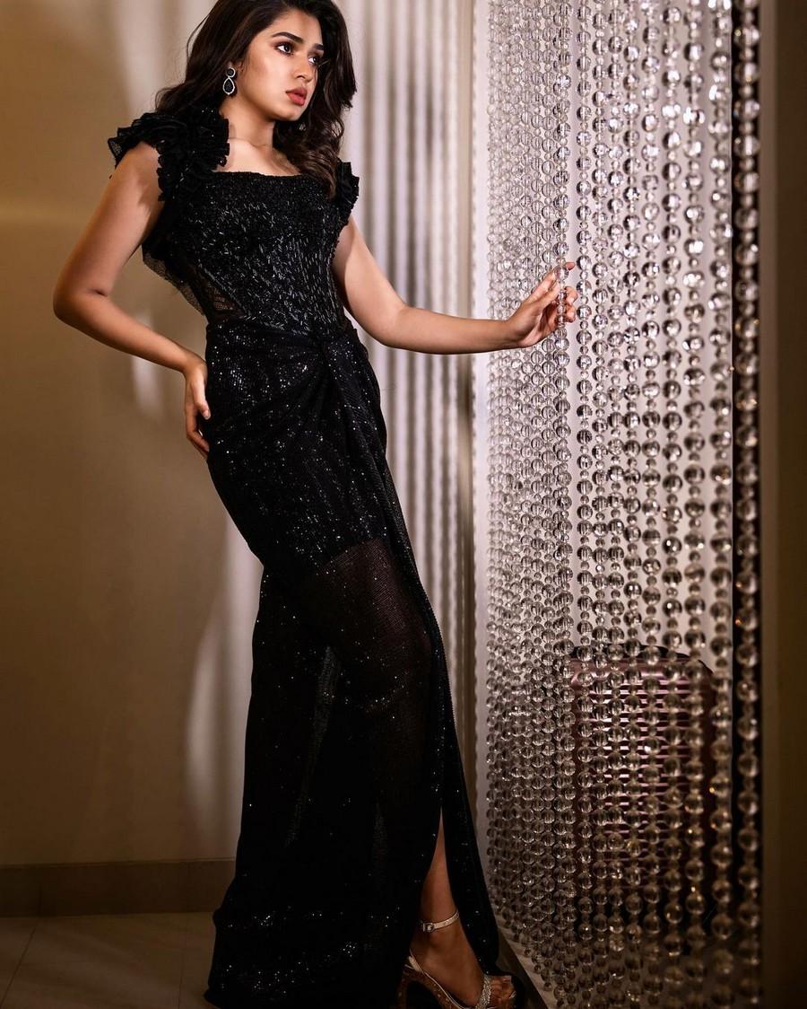 Krithi Shetty 4