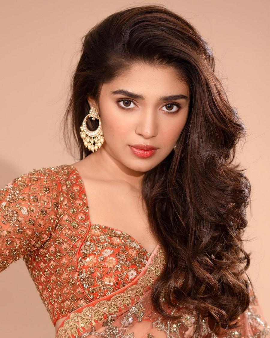 Krithi Shetty 6