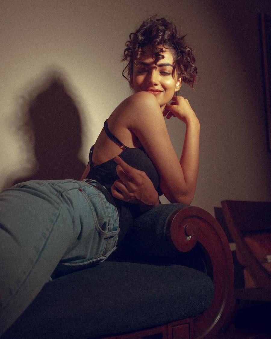 Meenakshii Chaudhary