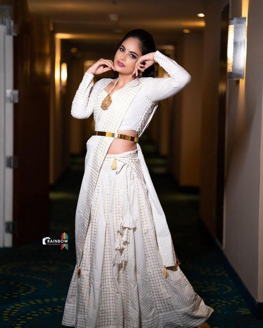Nandita Swetha 8