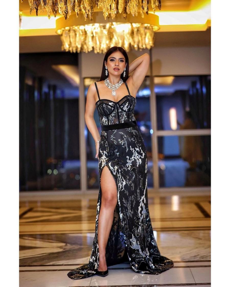 Nehhaa Malik 6