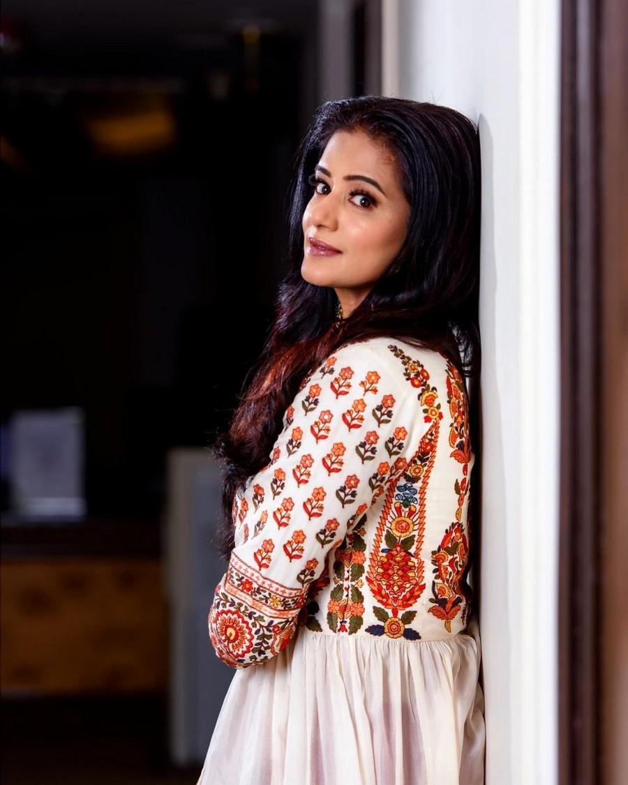 Priya Mani 3