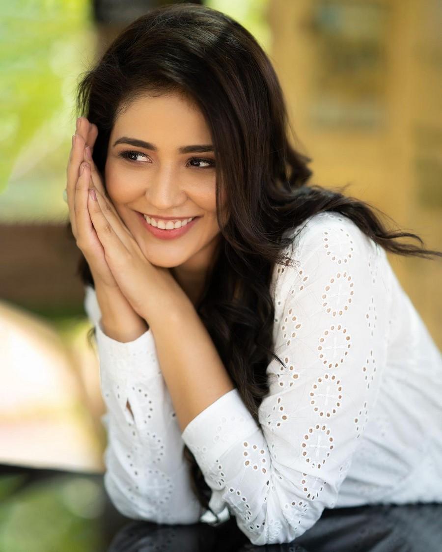 Priyanka Jawalkar 5