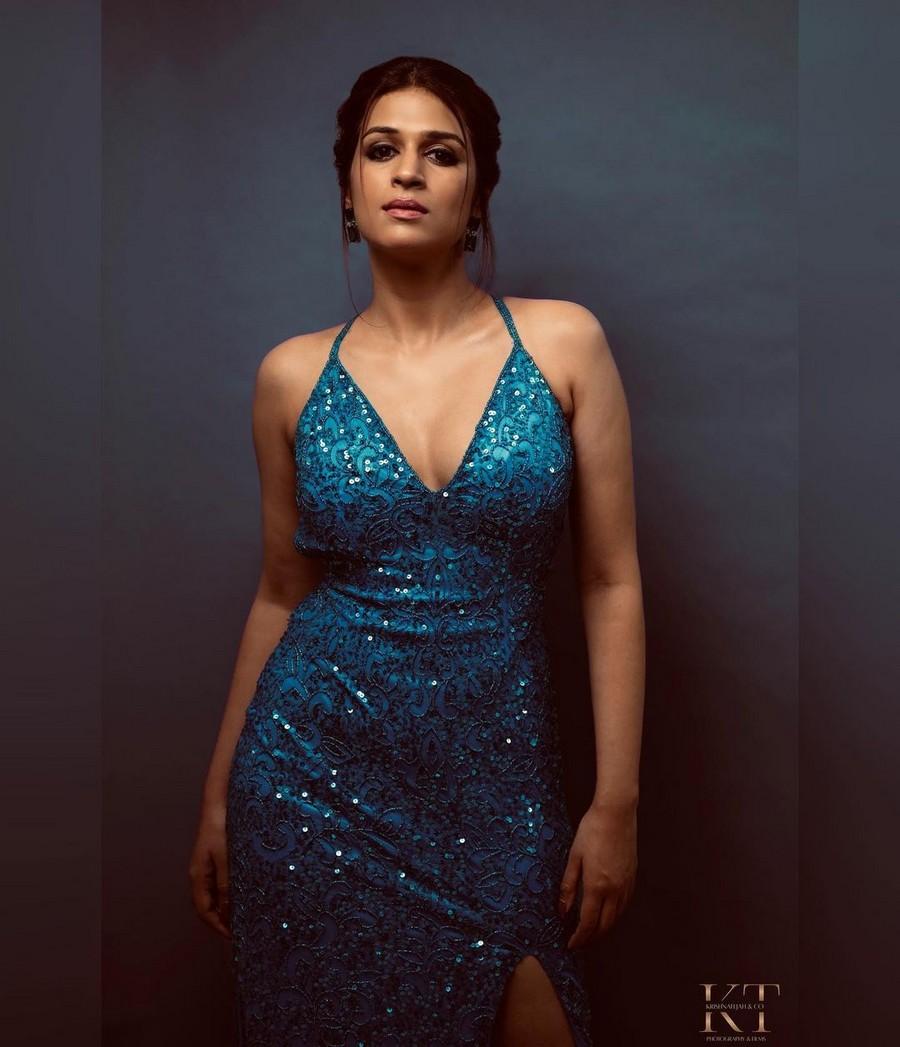 Shraddha Das 7