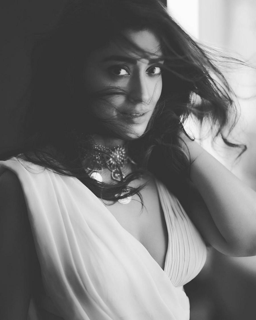 Shriya Saran 7