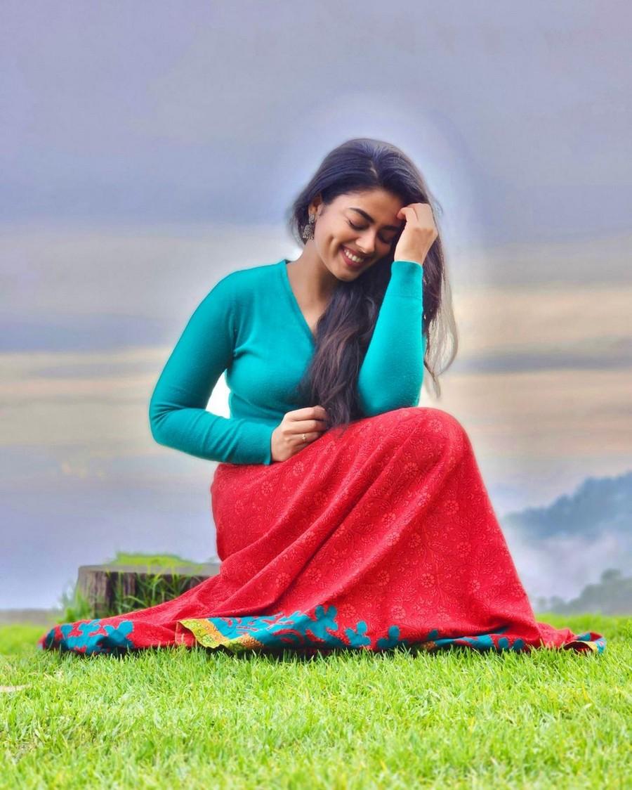 Siddhi Idnani 10