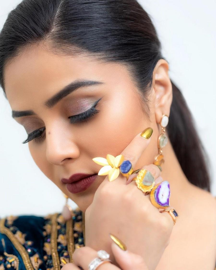 Sreemukhi