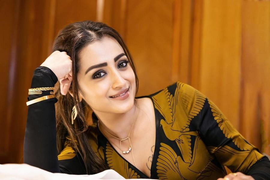 Trisha 8
