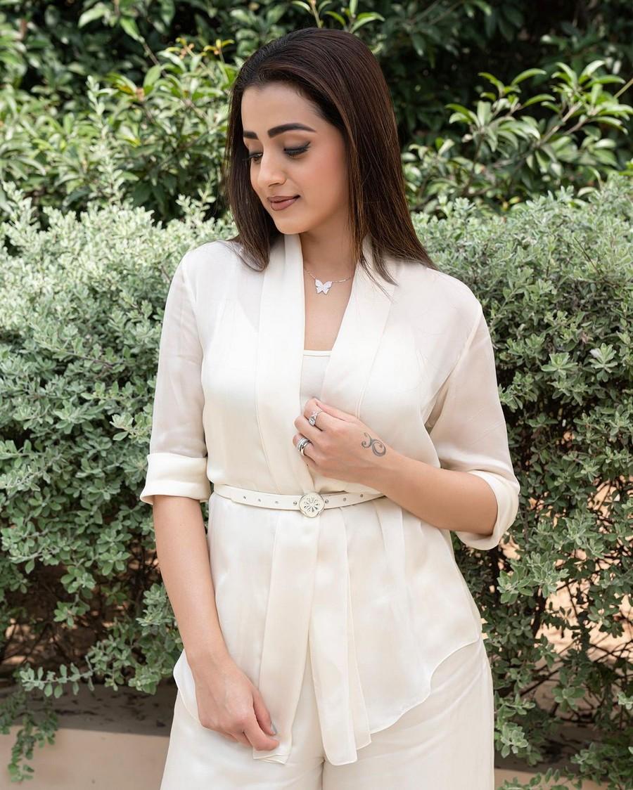 Trisha 9