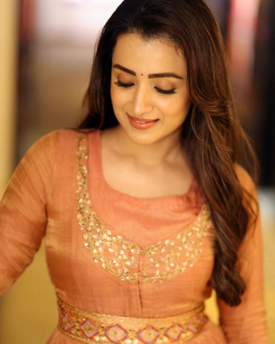 Trisha 10