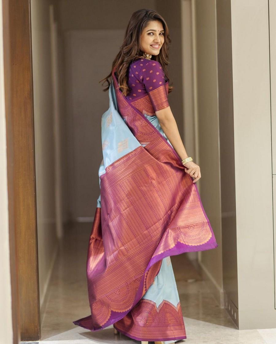 Vani Bhojan 4