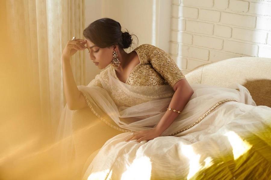 Aishwarya Lekshmi 10