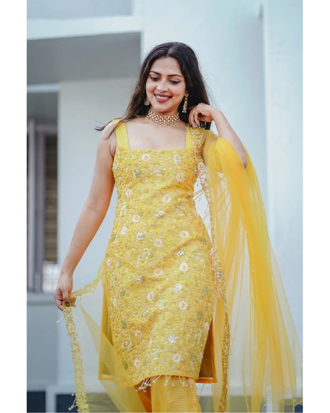 Amala Paul (12)