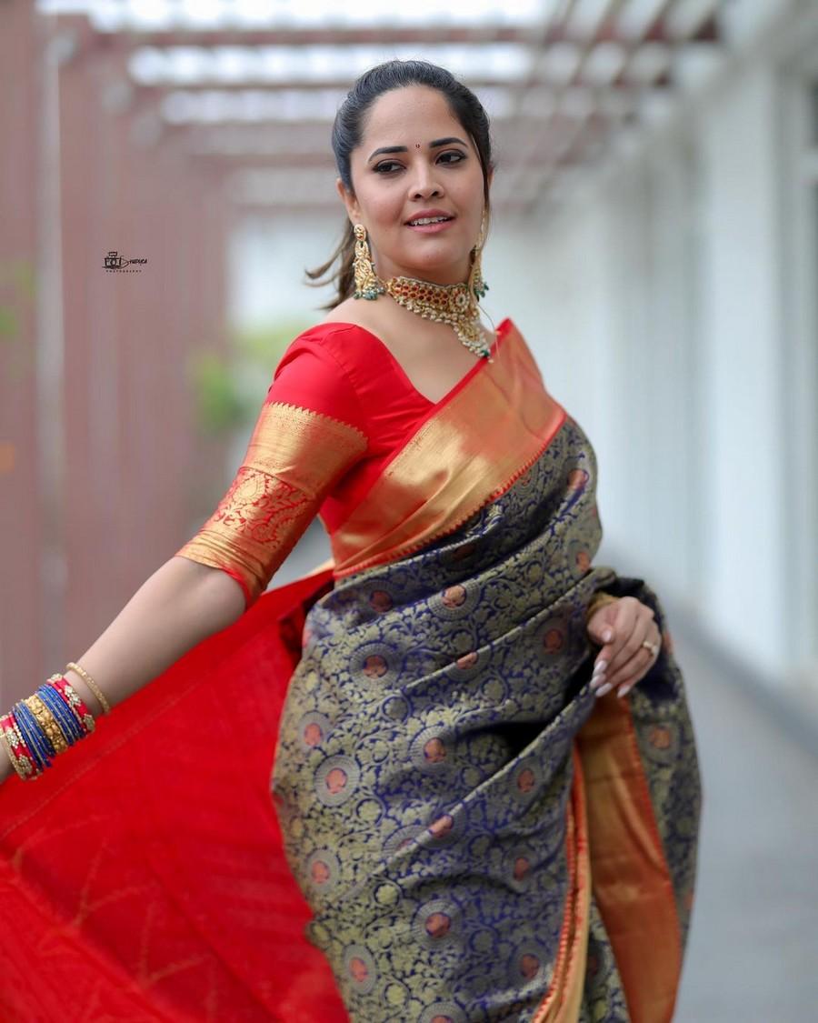 Anasuya 10