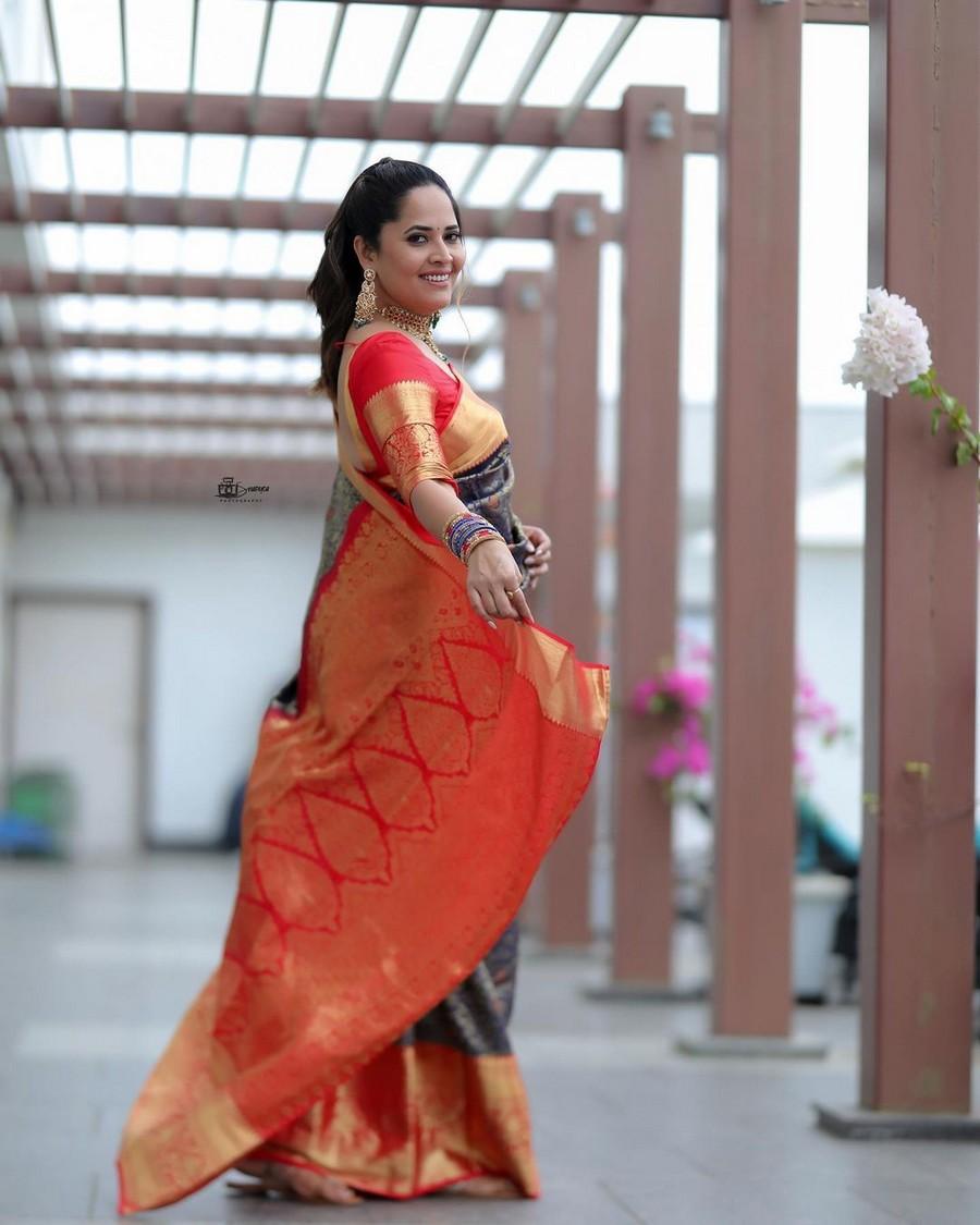 Anasuya 15