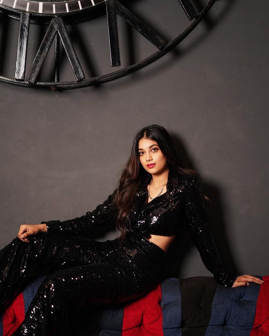 Digangana Suryavanshi 12