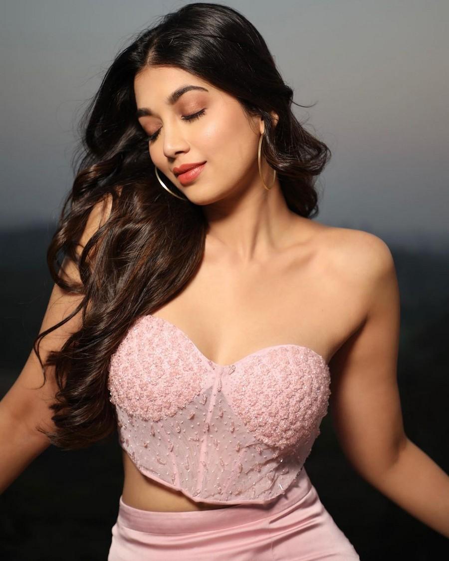 Digangana Suryavanshi 4