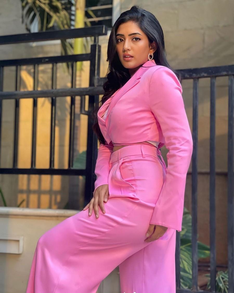 Eesha Rebba 2