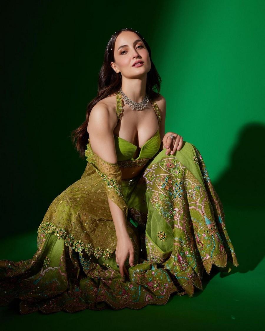 Elli AvrRam 2