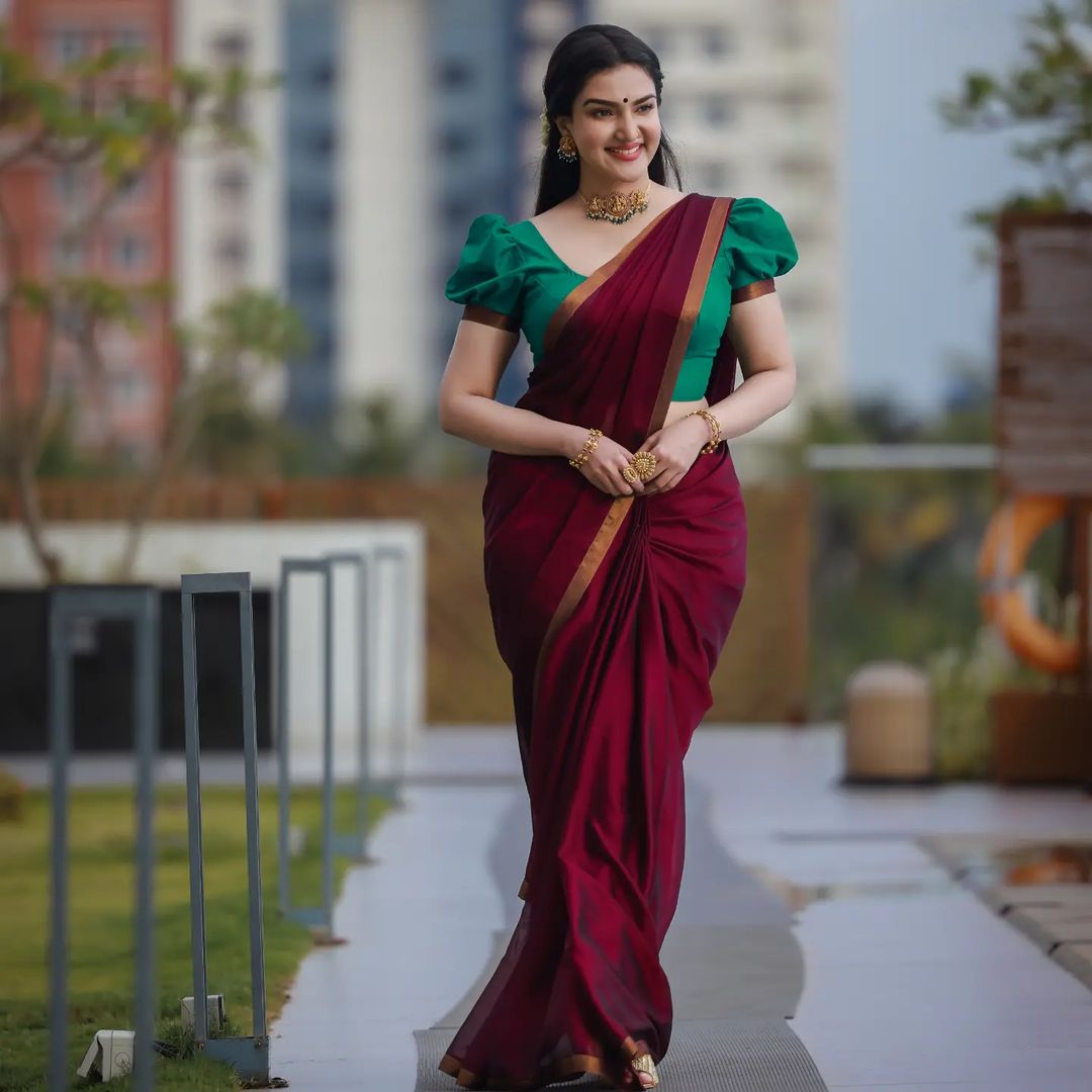 Honey Rose (1)