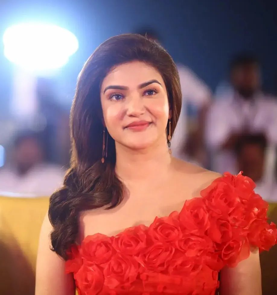 Honey Rose (8)