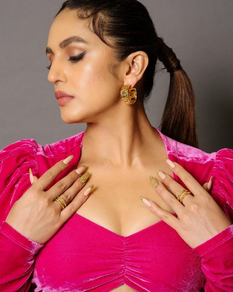 Huma Qureshi 5