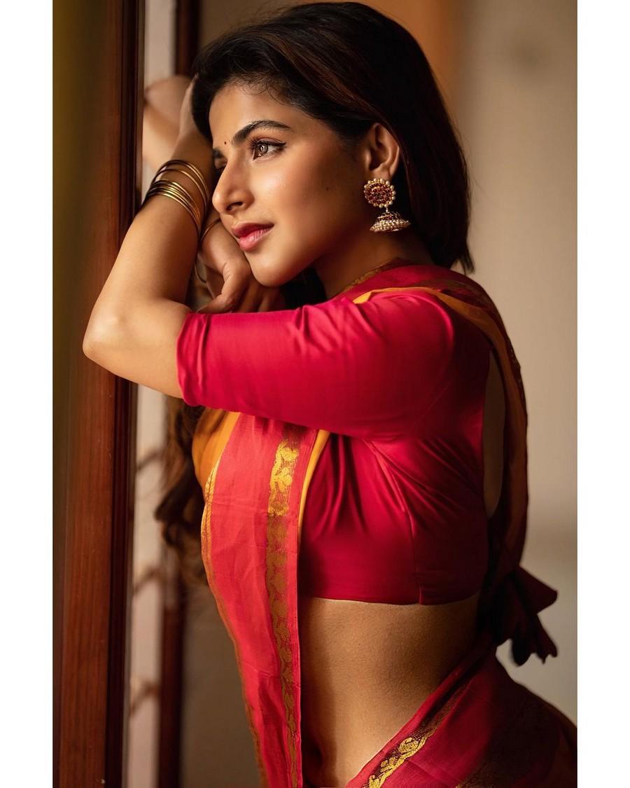 ISWARYA MENON 11