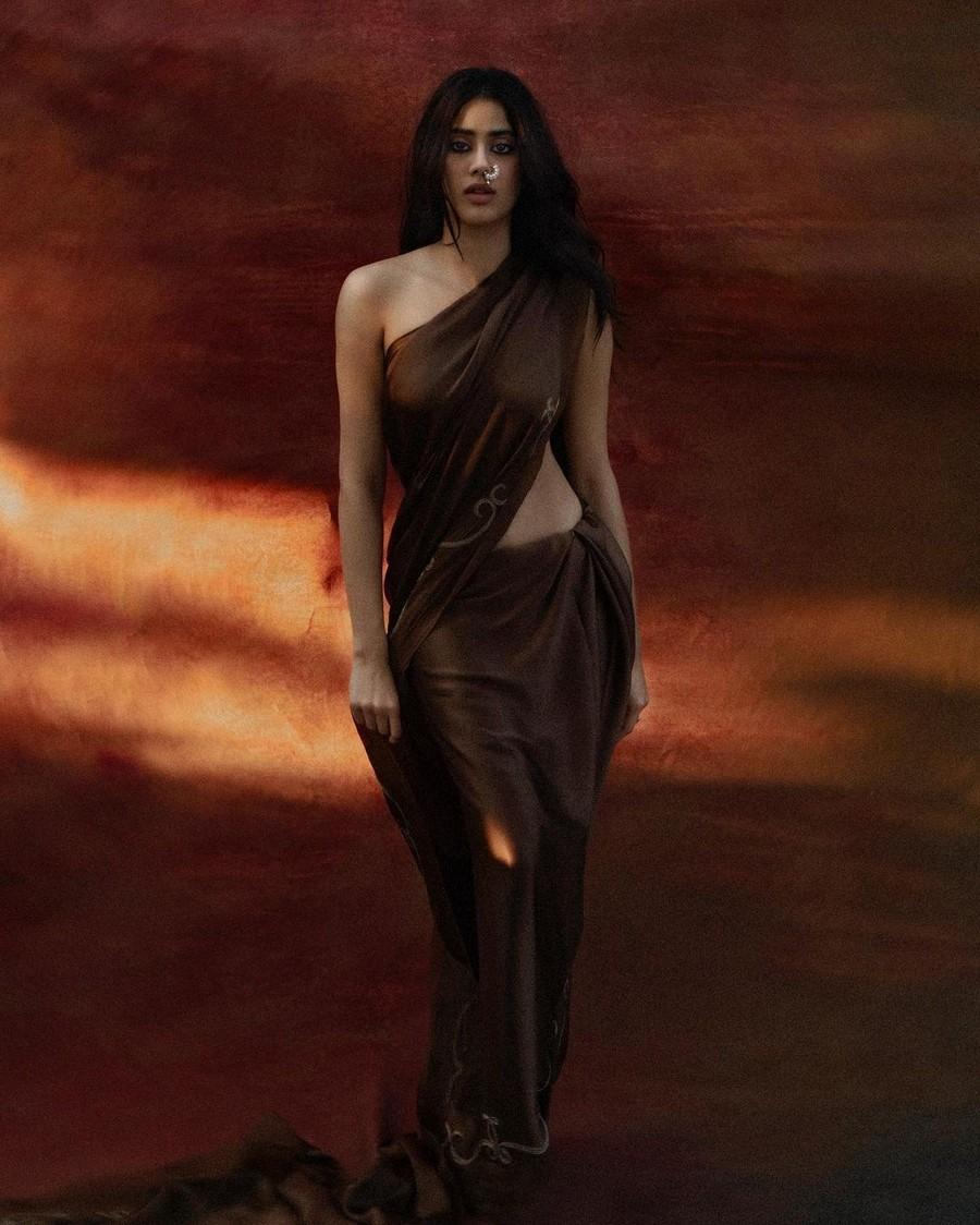 Janhvi Kapoor 2