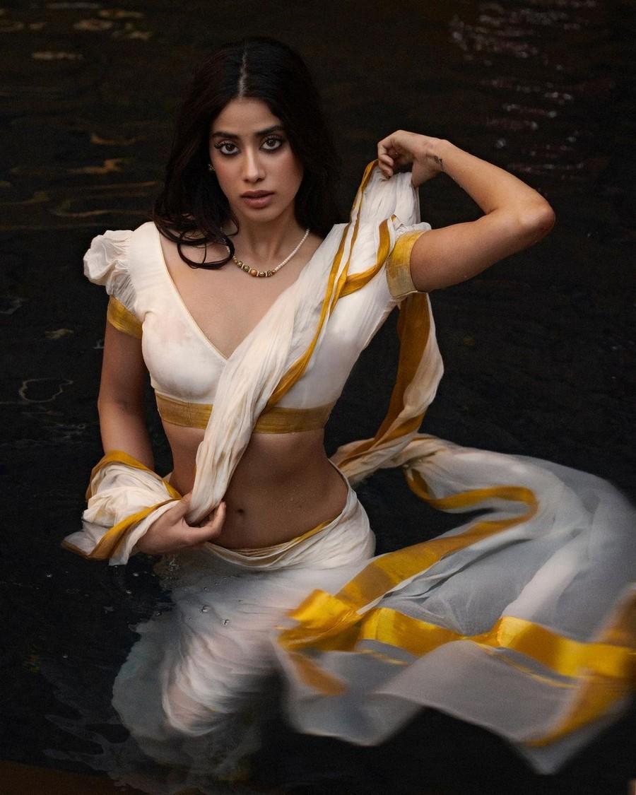 Janhvi Kapoor 2