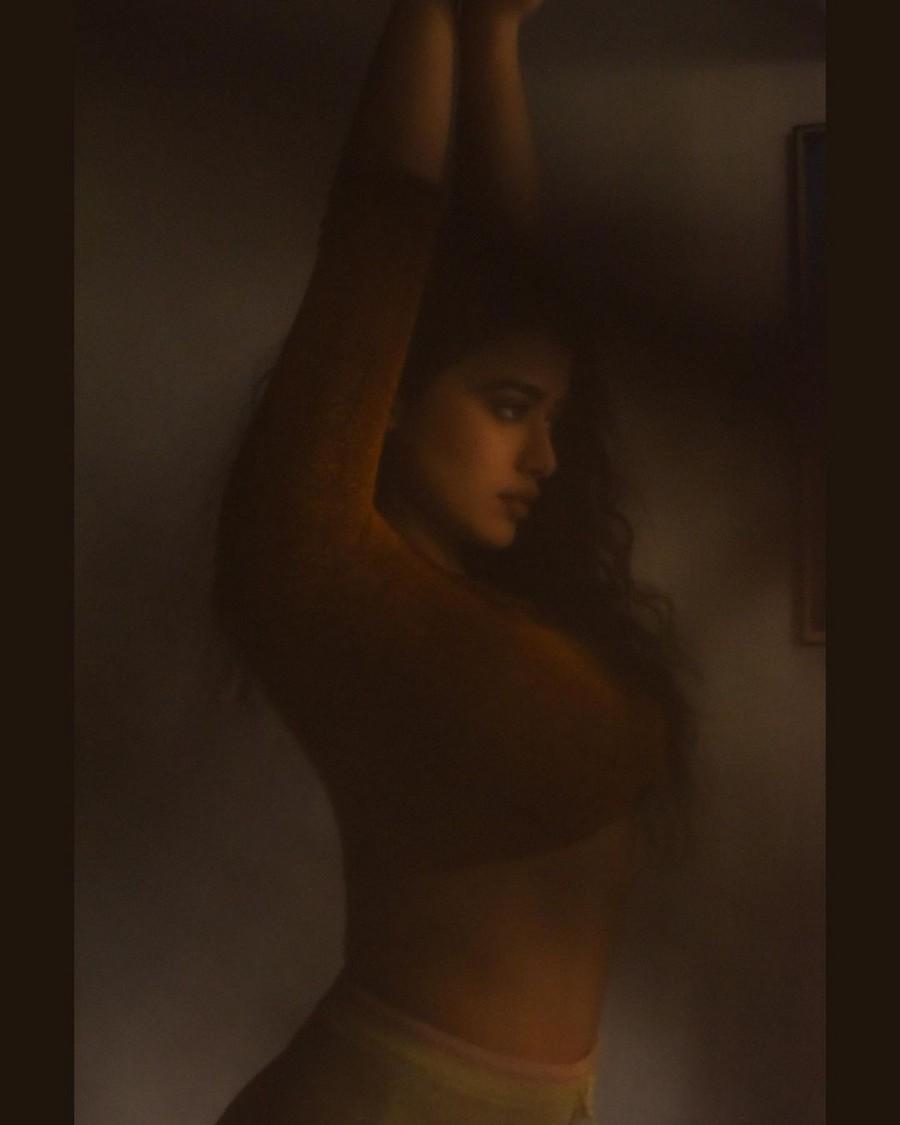 Ketika Sharma 3