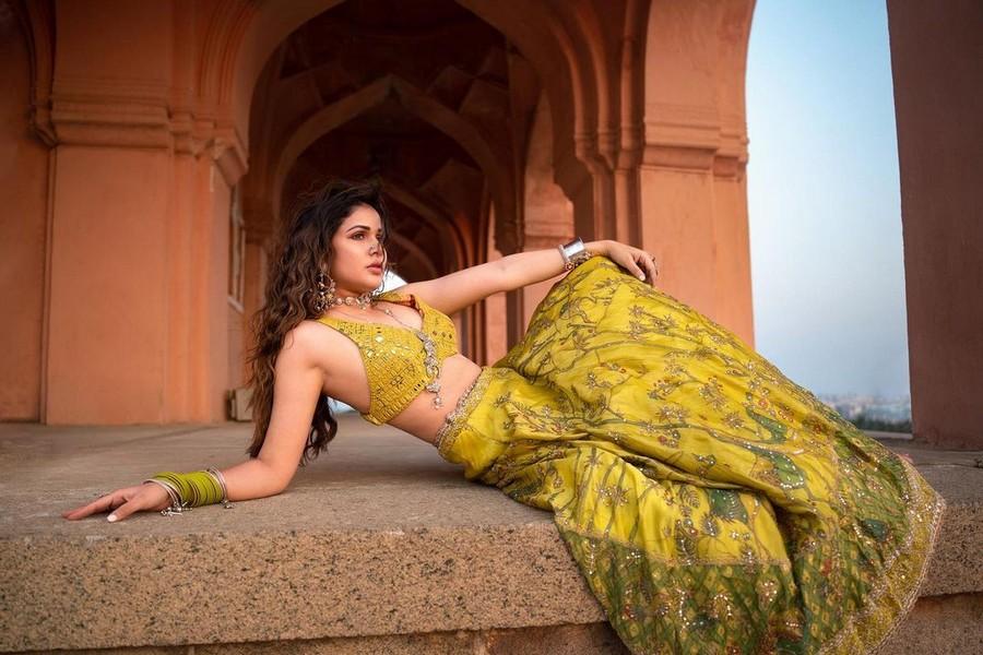Lavanya Tripathi 6