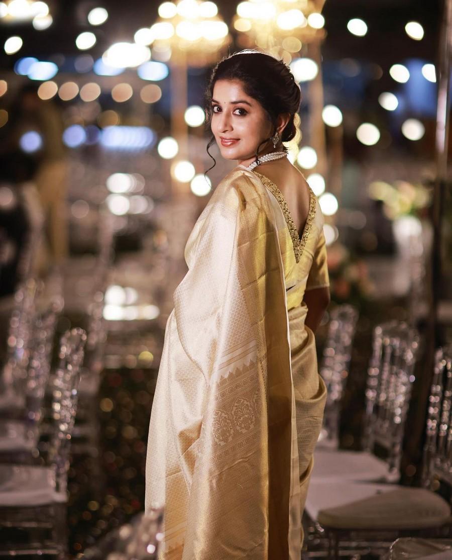 Meera Jasmine 2