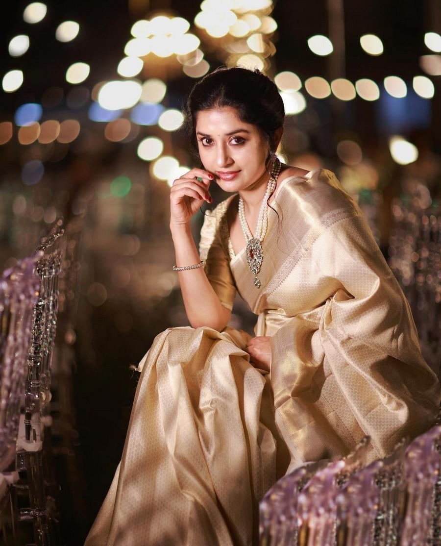 Meera Jasmine 3