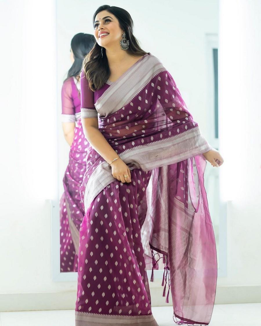 Poorna 10