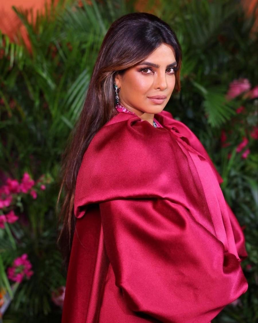 Priyanka Chopra 4