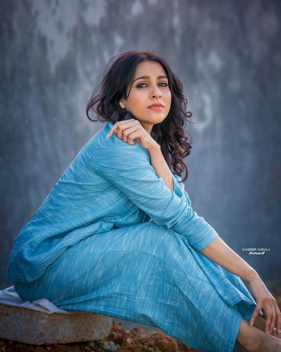Rashmi Gautam 5