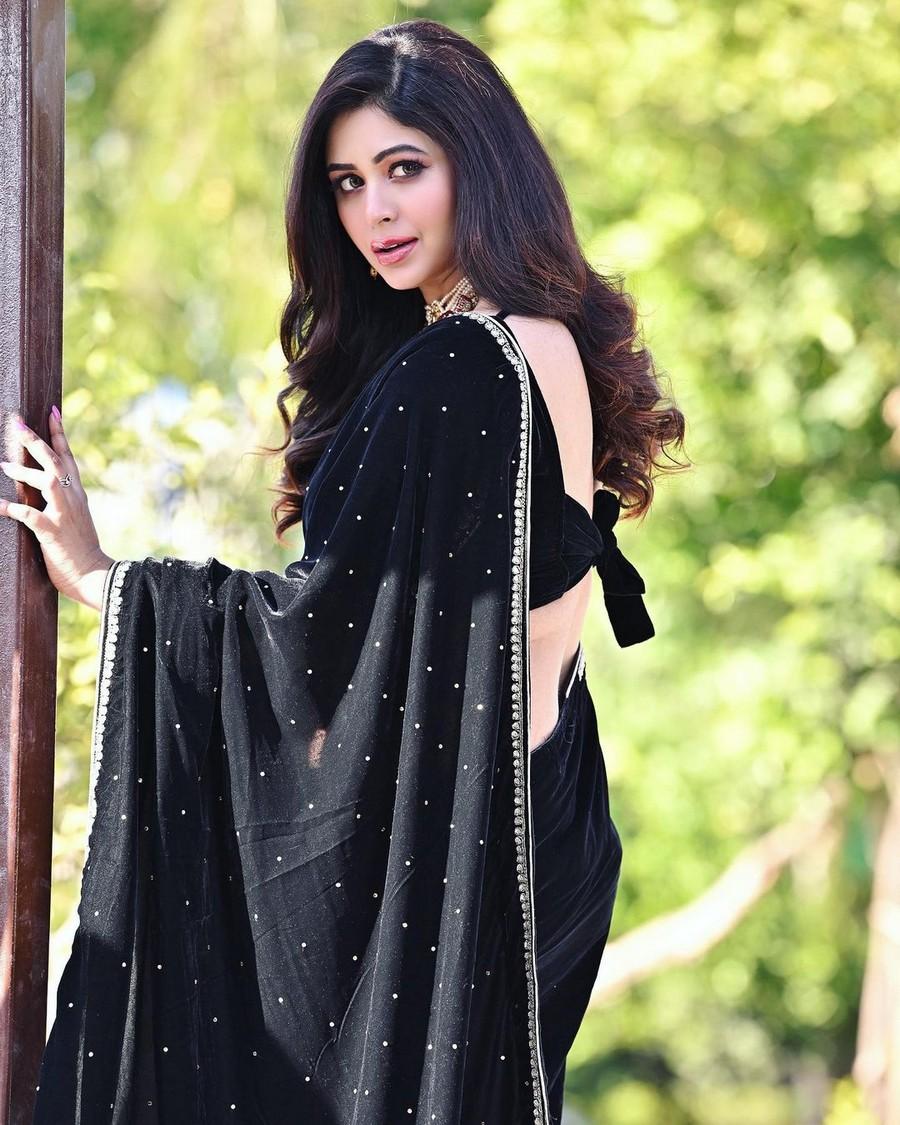 Ritabhari Chakraborty 9
