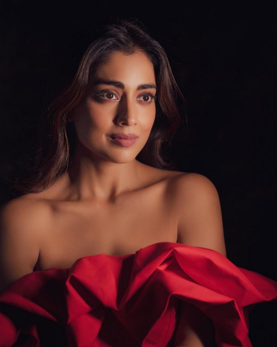 Shriya Saran 10