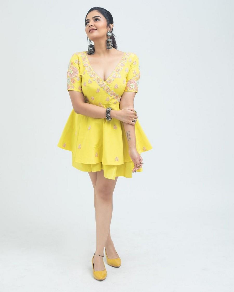 Sreemukhi